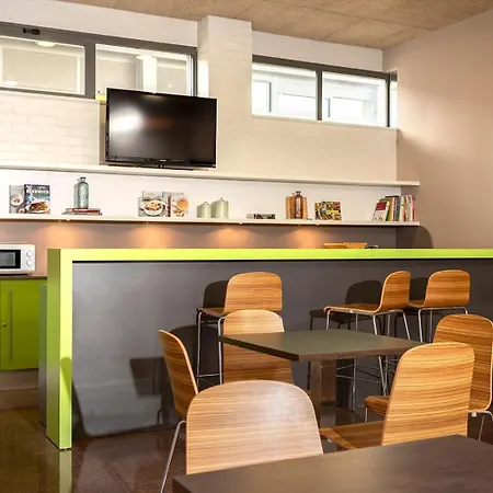 Residencia Universitaria Resa Colegio De Cuenca * Саламанка