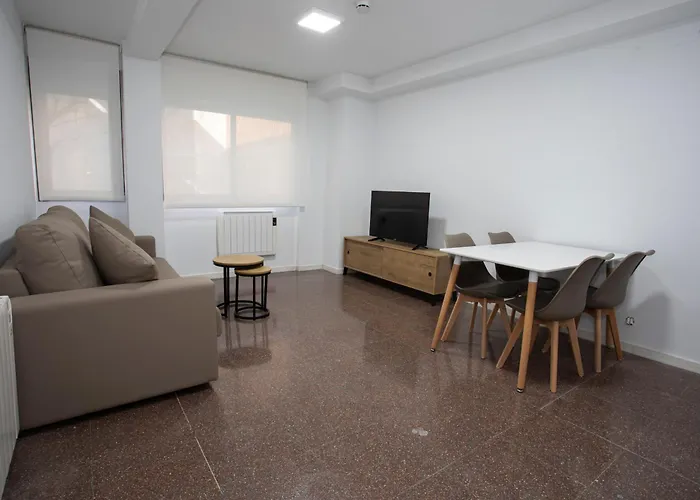 Residencia Universitaria Resa Colegio De Cuenca Апартаменты *